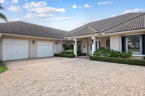 13781 Monaco Way, Palm Beach Gardens, FL 33410