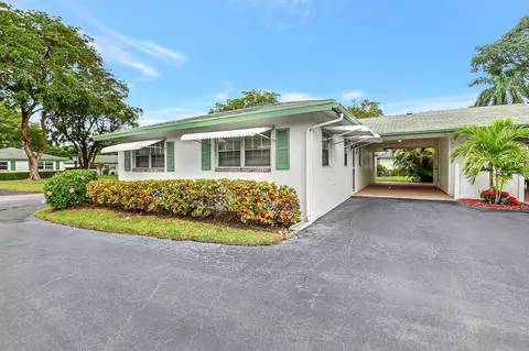 805 Meadowlark Ln, Delray Beach, FL 33445