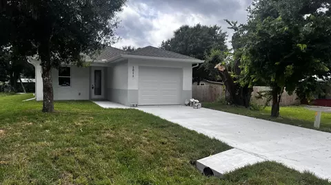 1011 SW 11th St, Okeechobee, FL 34974