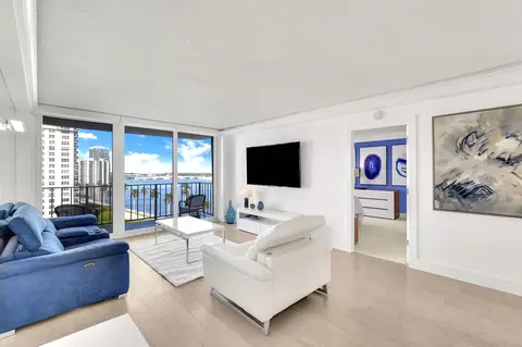 1801 S Flagler Dr #1004, West Palm Beach, FL 33401