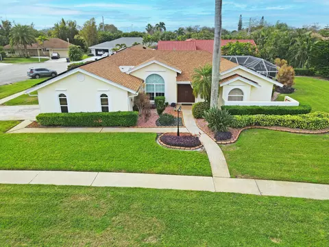 1811 Lindsey Ct, Wellington, FL 33414