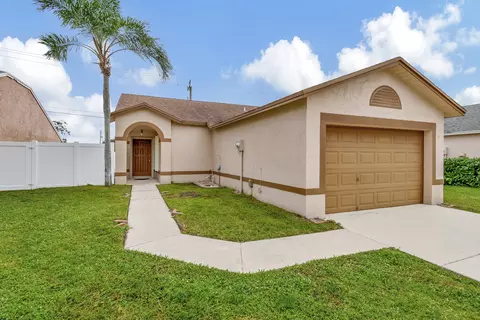 17 Ripley Way, Boynton Beach, FL 33426