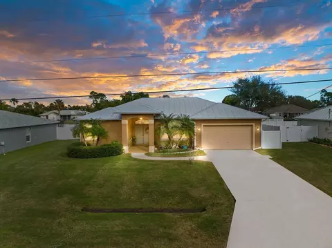 1181 SW Ackard Ave, Port Saint Lucie, FL 34953