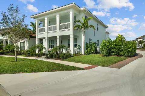 13545 Machiavelli Way, Palm Beach Gardens, FL 33418