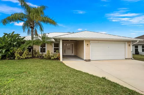 185 SW Elderberry Dr, Port Saint Lucie, FL 34953