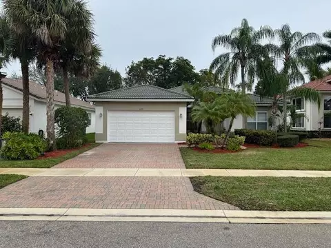 4376 Mariners Cove Dr, Wellington, FL 33449