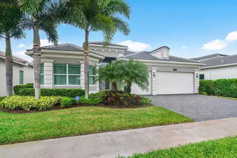 8280 Majestic Mountain Dr, Boynton Beach, FL 33473