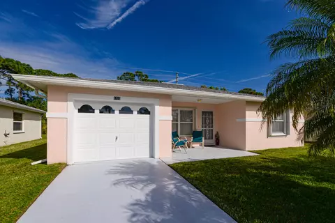 5710 Travelers Way, Fort Pierce, FL 34982