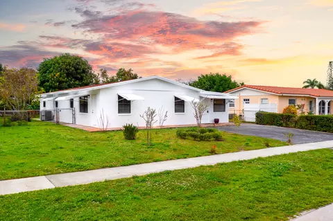 87 Abaco Dr, Palm Springs, FL 33461