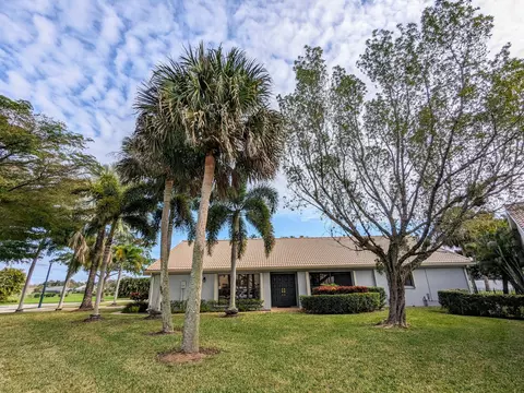 11104 Highland Cir, Boca Raton, FL 33428