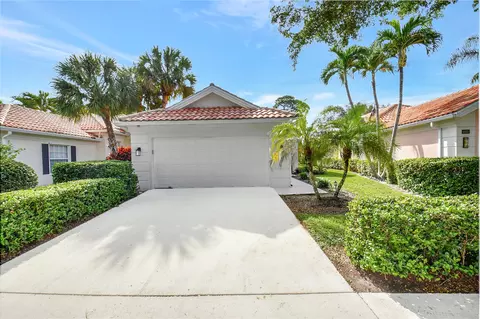4681 Hammock Cir, Delray Beach, FL 33445