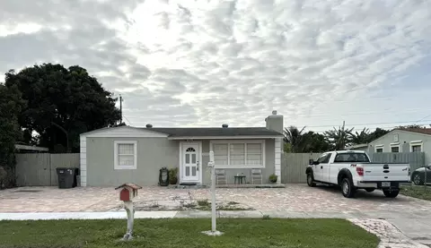 2321 Redwood Rd, West Palm Beach, FL 33409