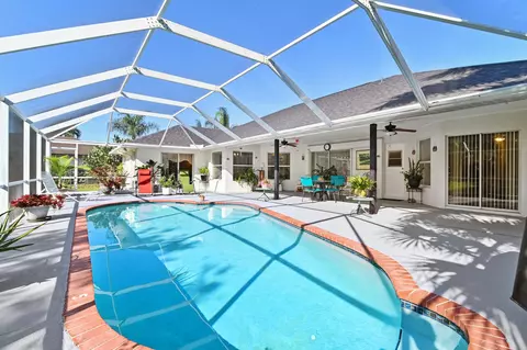 170 SE Osprey Rdg, Port Saint Lucie, FL 34984