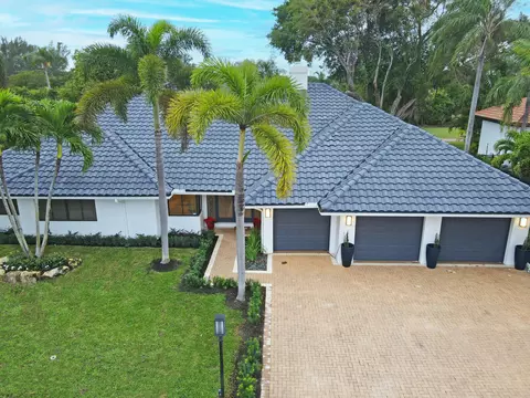 7764 Mandarin Dr, Boca Raton, FL 33433