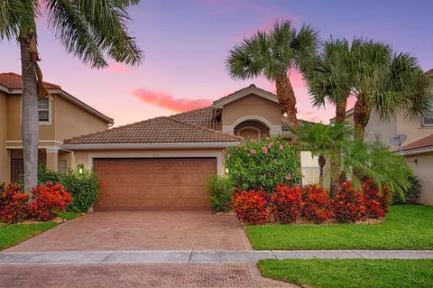 7667 Corkwood Ave, Boynton Beach, FL 33437