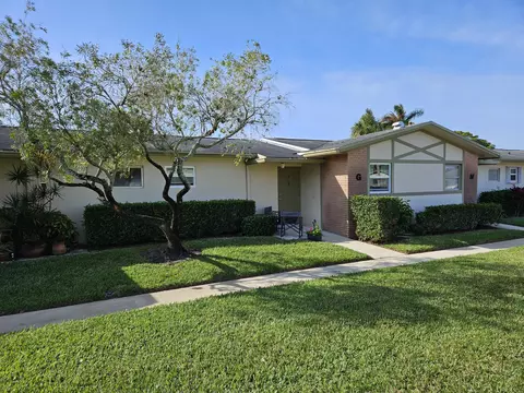 2600 Barkley Dr E #G, West Palm Beach, FL 33415
