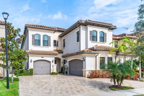 16238 Cabernet Dr, Delray Beach, FL 33446