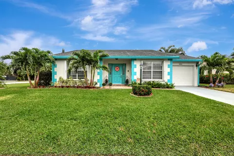 6302 Summer Sky Ln, Greenacres, FL 33463