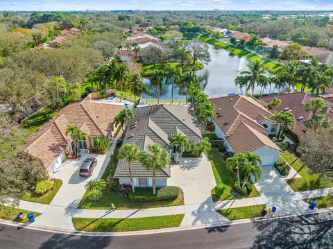 207 S Hampton Dr, Jupiter, FL 33458