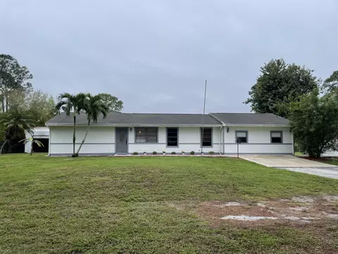 16932 W Mayfair Dr, Loxahatchee, FL 33470