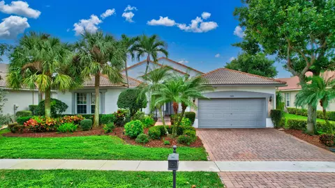 7810 Rinehart Dr, Boynton Beach, FL 33437