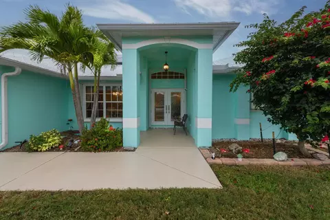 3353 SW Frankford St, Port Saint Lucie, FL 34953