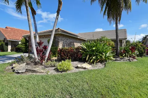 7523 Silver Woods Ct, Boca Raton, FL 33433