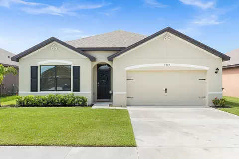 5507 Delight Dr, Fort Pierce, FL 34947