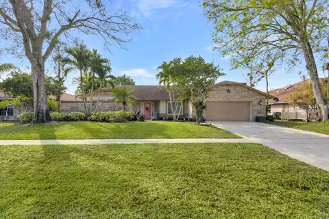 14294 Paddock Dr, Wellington, FL 33414