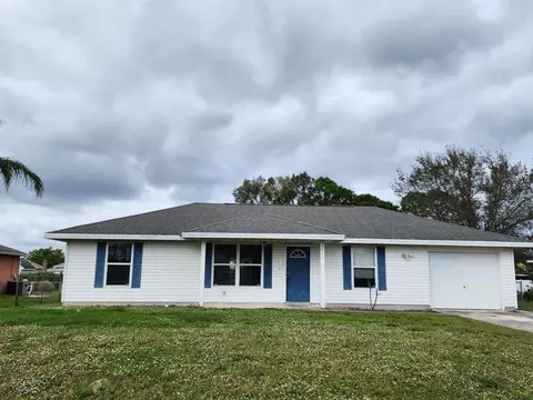 1045 SW Coleman Ave, Port Saint Lucie, FL 34953
