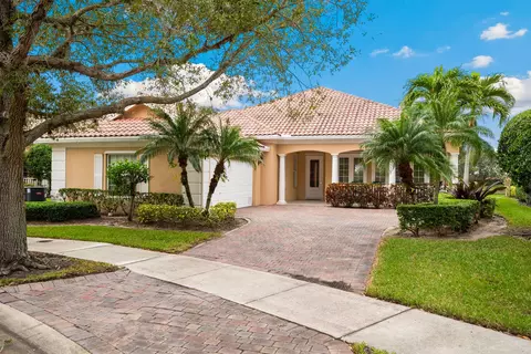 10958 SW Hartwick Dr, Port Saint Lucie, FL 34987