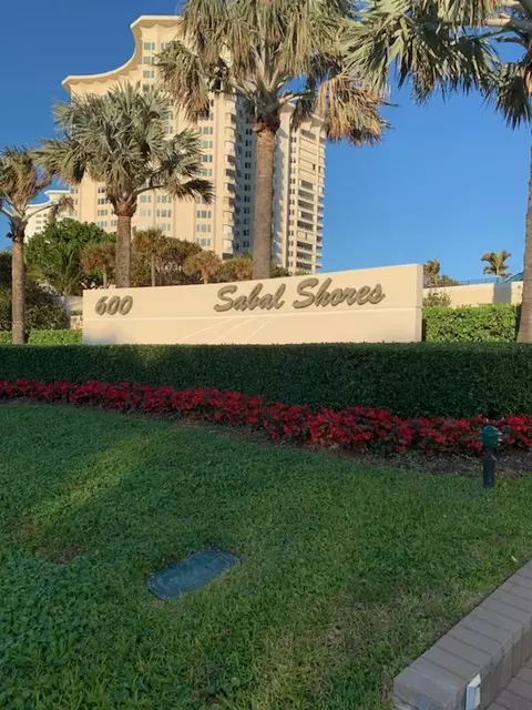 600 S Ocean Blvd #304, Boca Raton, FL 33432