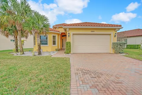 2906 Bellarosa Cir, Royal Palm Beach, FL 33411