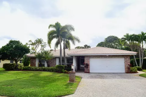 846 NW 84 Ln, Coral Springs, FL 33071