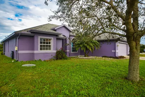 1365 SW Ackard Ave, Port Saint Lucie, FL 34953