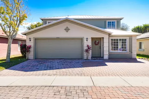 2000 SW Marblehead Way, Port Saint Lucie, FL 34953