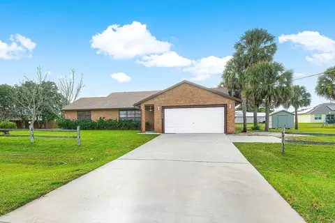 2406 SW Savage Blvd, Port Saint Lucie, FL 34953