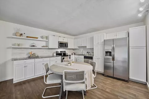 722 Sunny Pine Way #D1, Greenacres, FL 33415