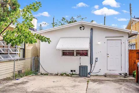 116 S J St, Lake Worth, FL 33460