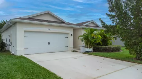 5365 Oakland Lake Cir, Fort Pierce, FL 34951