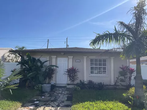 1910 Johnson St, Hollywood, FL 33020