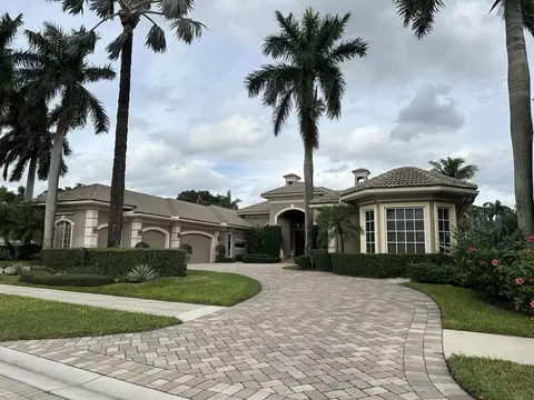228 Grand Pointe Dr, Palm Beach Gardens, FL 33418
