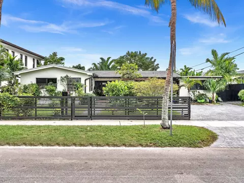 1080 NE 180th Ter, North Miami Beach, FL 33162