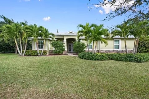 13783 Doubletree Trl, Wellington, FL 33414