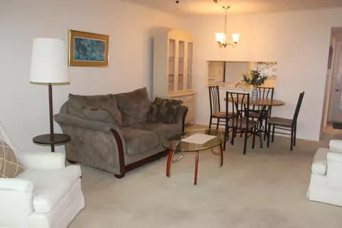 8852 W Mcnab Rd #304, Tamarac, FL 33321