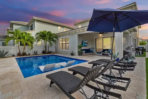 8655 NW 39th Ct, Coral Springs, FL 33065