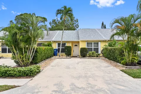 110 Oakwood Dr, Jupiter, FL 33458