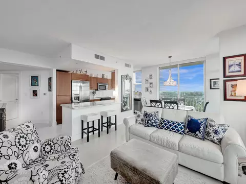 450 N Federal Hwy #1412, Boynton Beach, FL 33435