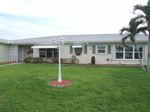 911 Savannas Point Dr #B, Fort Pierce, FL 34982