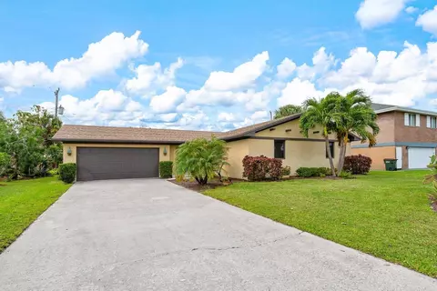 624 Ibis Dr, Delray Beach, FL 33444